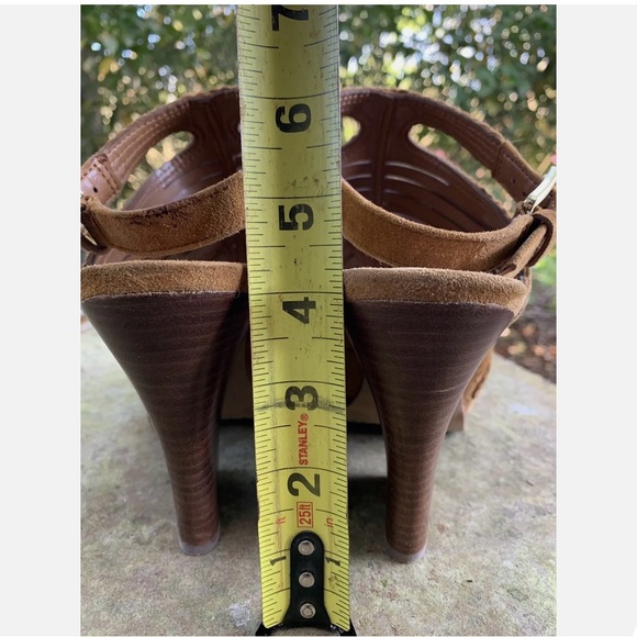 Vince camuto Strappy Copper Janil ankle heels - Picture 3 of 6